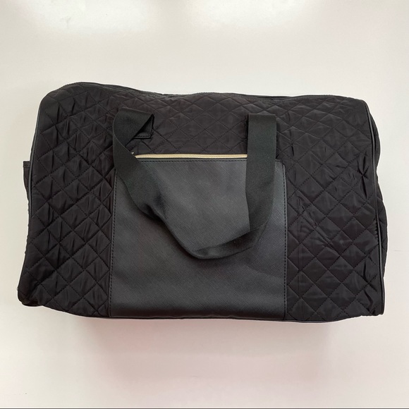 DSW Exclusive J.M. Wechter Black Quilted Duffel Weekender Bag with Side Pockets - Picture 10 of 11